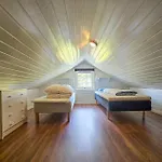 Holiday home 4 Bedroom Gorgeous In Vega Vika (Nordland)