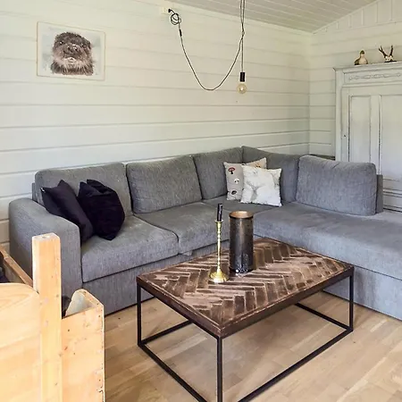 4 Bedroom Gorgeous In Vega Vika (Nordland)