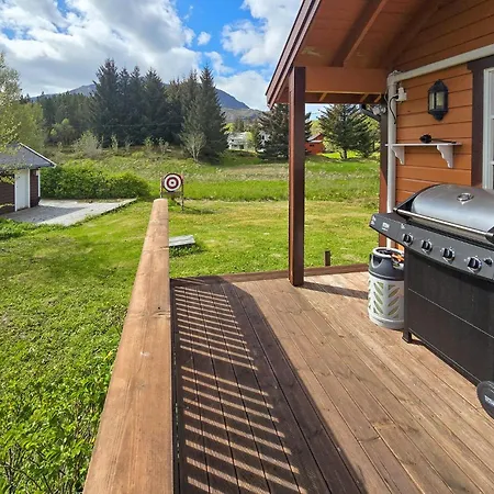 Holiday home 4 Bedroom Gorgeous In Vega Vika (Nordland)
