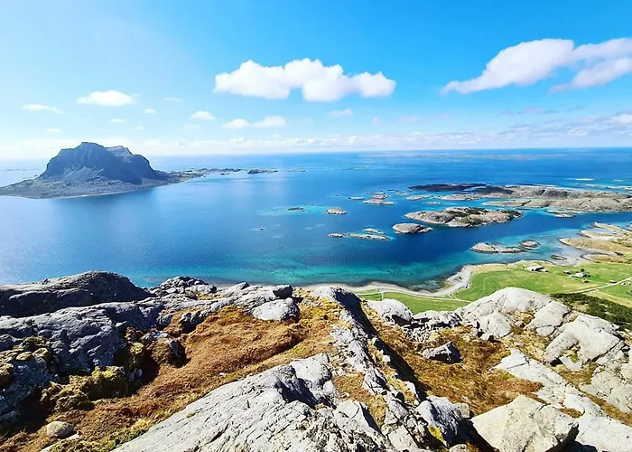 4 Bedroom Gorgeous In Vega Vika (Nordland)
